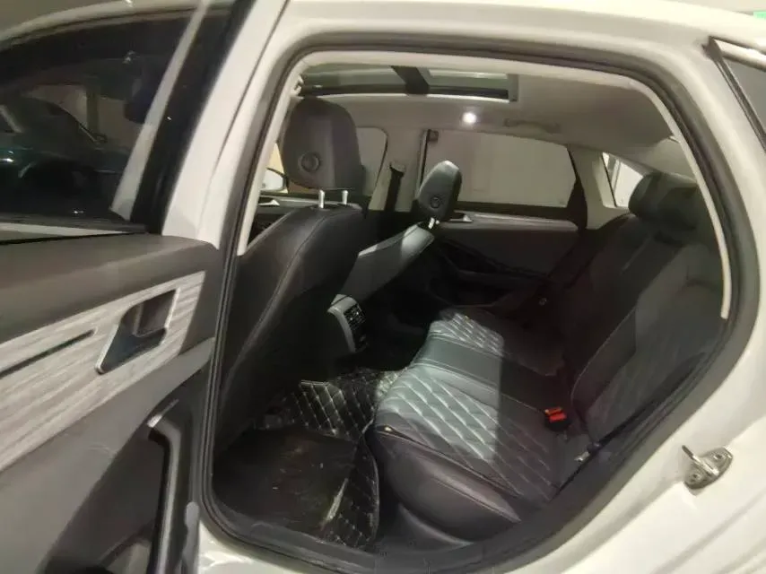 2023 Volkswagen Sagitar 1.2T 116HP L4 7DCT,autocango,china used car exporter,china ev exporter,chinese used car exporter,chinese used ev exporter