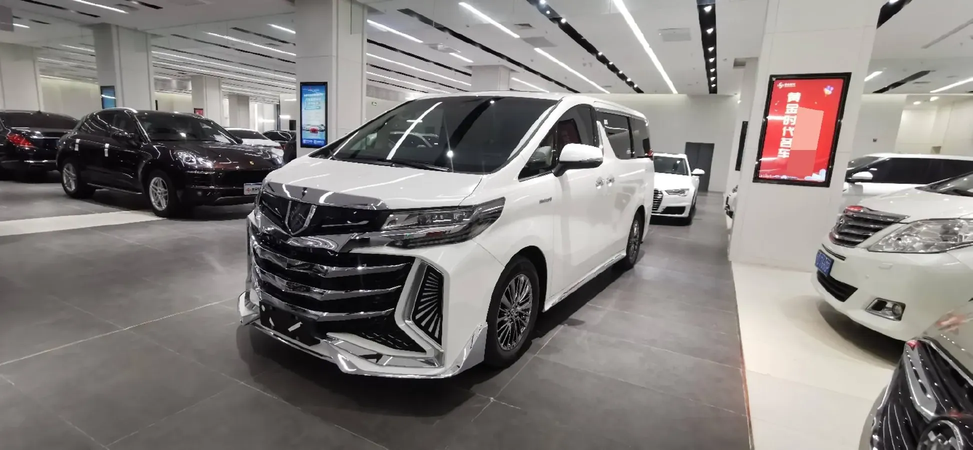 2019 Toyota Alphard 2.5L 117HP L4 E-CVT Hybrid,autocango,china used car exporter,china ev exporter,chinese used car exporter,chinese used ev exporter