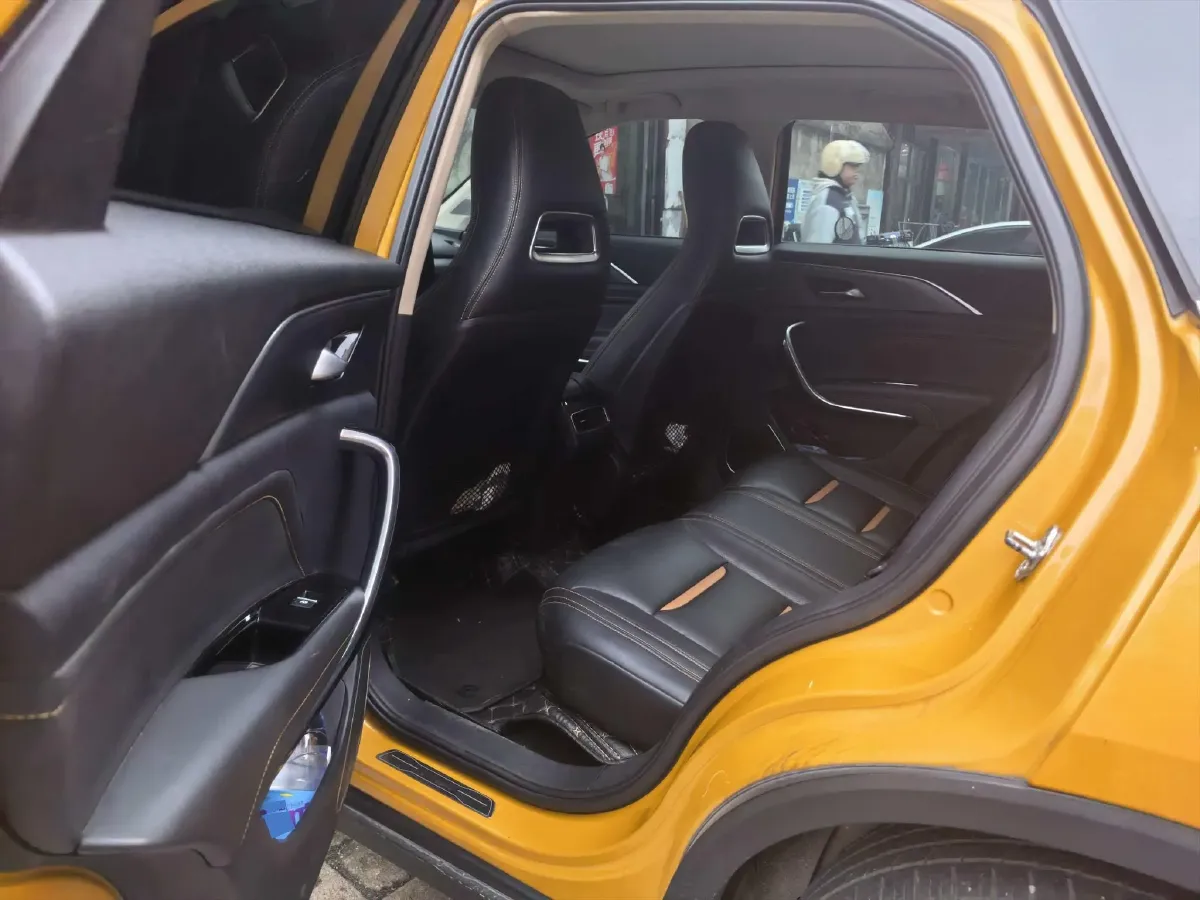 2019 Bestune T77 1.2T 143HP L4 7DCT,autocango,china used car exporter,china ev exporter,chinese used car exporter,chinese used ev exporter