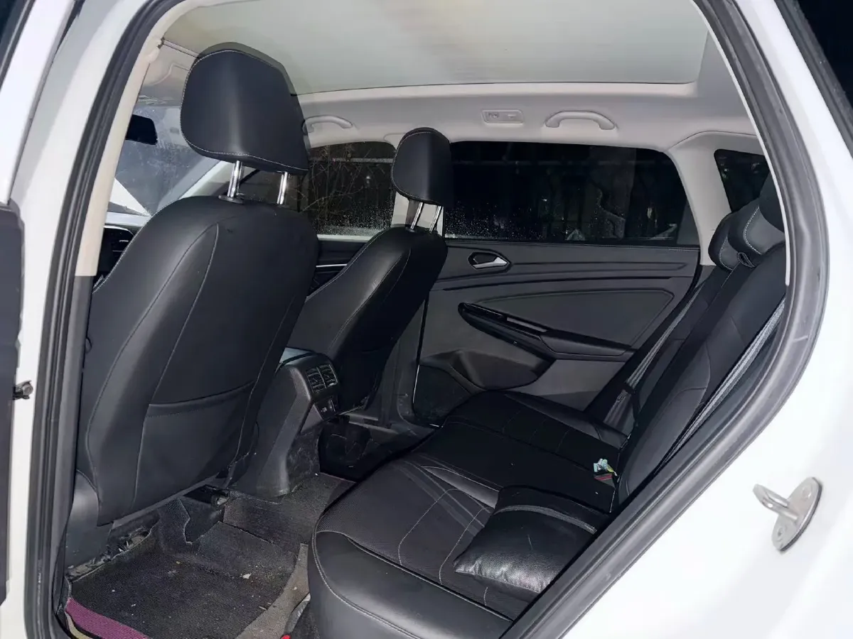 2021 Jetta VS7 1.4T 150HP L4 6AT,autocango,china used car exporter,china ev exporter,chinese used car exporter,chinese used ev exporter