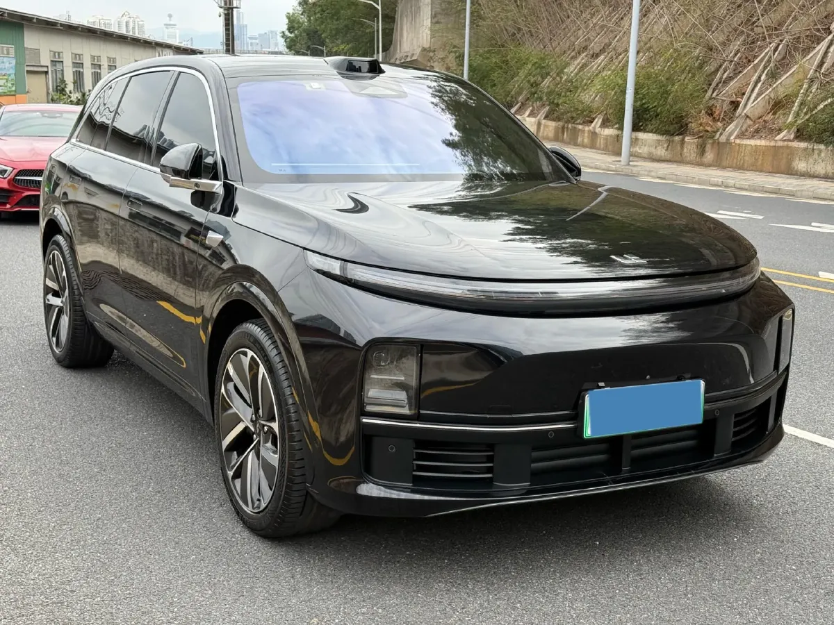 2023 Li L7 Range Extended 154HP REEV 40.9KWH,autocango,china used car exporter,china ev exporter,chinese used car exporter,chinese used ev exporter