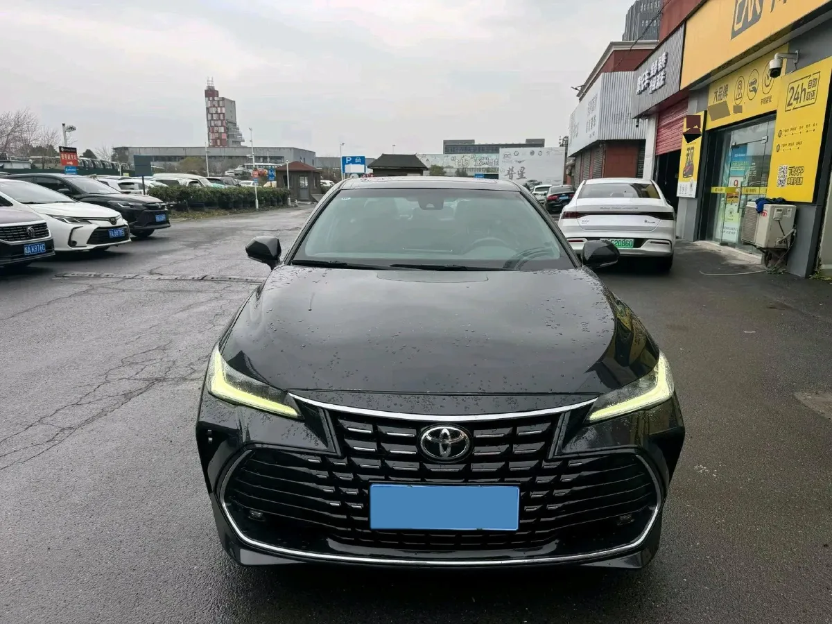 2022 Toyota Avalon 2.0L 178HP L4 CVT,autocango,china used car exporter,china ev exporter,chinese used car exporter,chinese used ev exporter