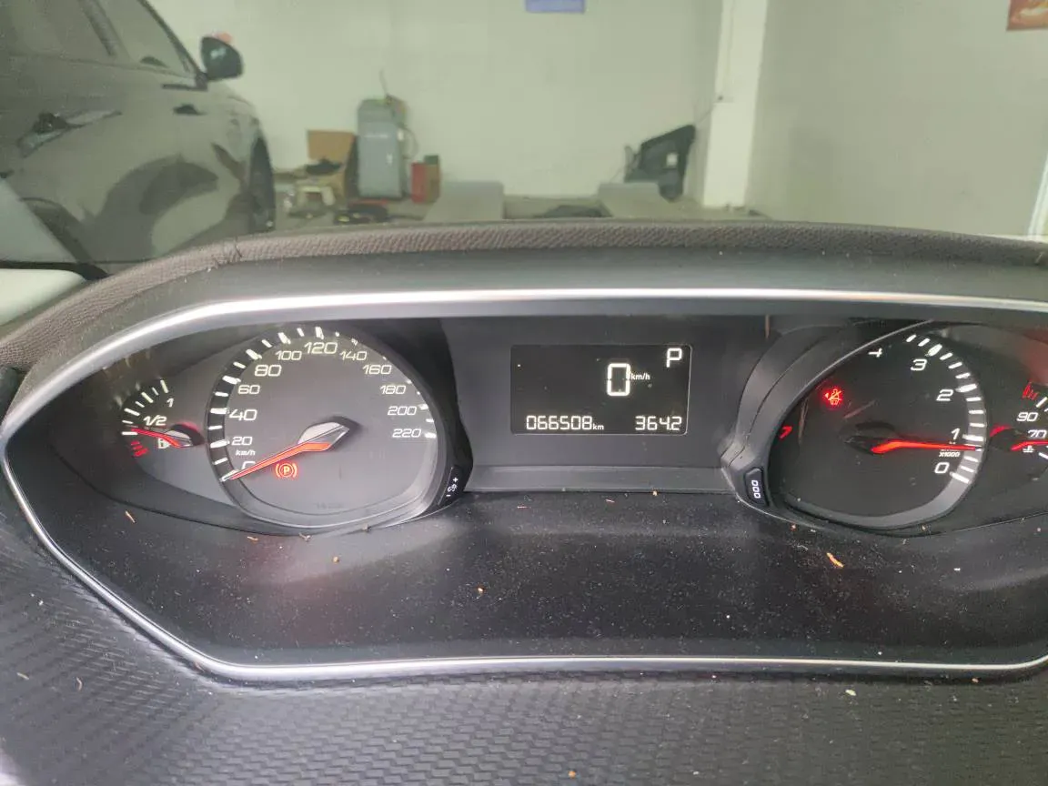 2016 Peugeot 308 1.6L 117HP L4 6AT,autocango,china used car exporter,china ev exporter,chinese used car exporter,chinese used ev exporter