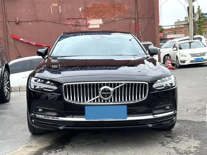 2024 Volvo S90 2.0T 250HP L4 8AT,autocango,china used car exporter,china ev exporter,chinese used car exporter,chinese used ev exporter