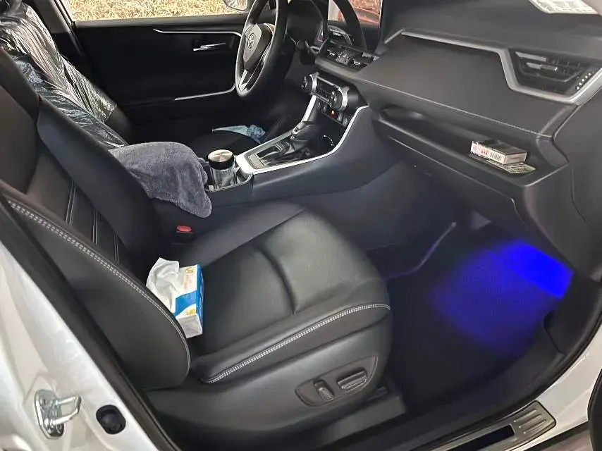 2023 Toyota RAV4 2.0L 171HP L4 CVT,autocango,china used car exporter,china ev exporter,chinese used car exporter,chinese used ev exporter