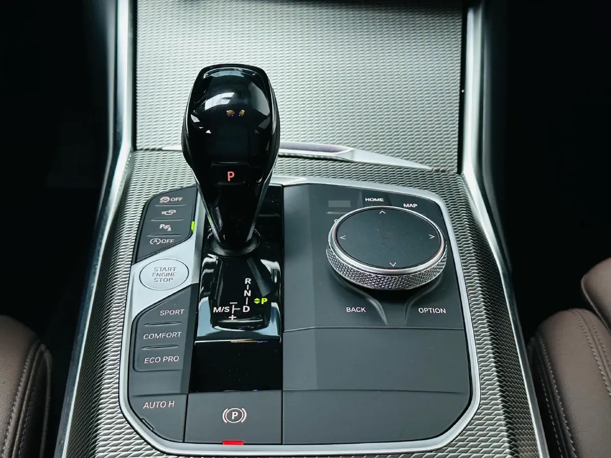 2020 BMW 3 Series 2.0T 184HP L4 8AT,autocango,china used car exporter,china ev exporter,chinese used car exporter,chinese used ev exporter