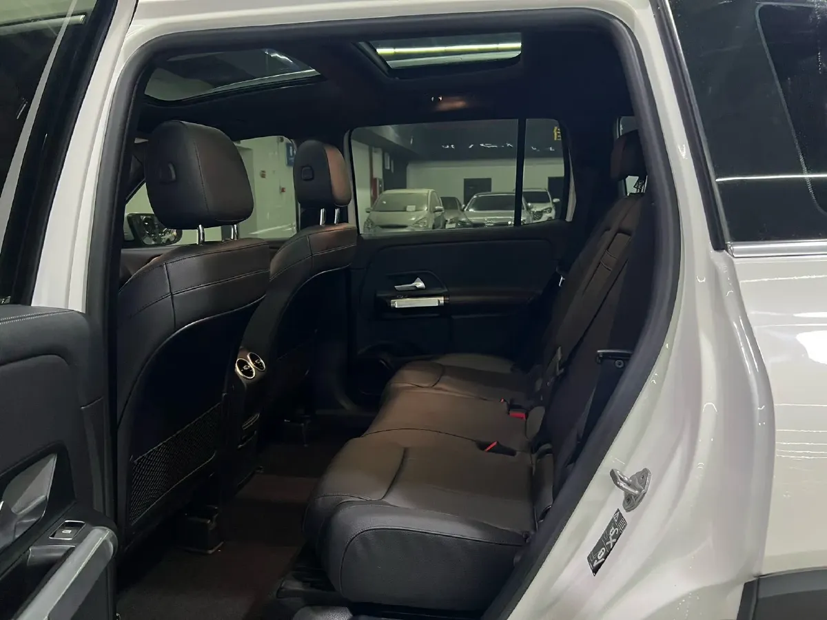 2020 Mercedes-Benz GLB Class 1.3T 136HP L4 7DCT,autocango,china used car exporter,china ev exporter,chinese used car exporter,chinese used ev exporter