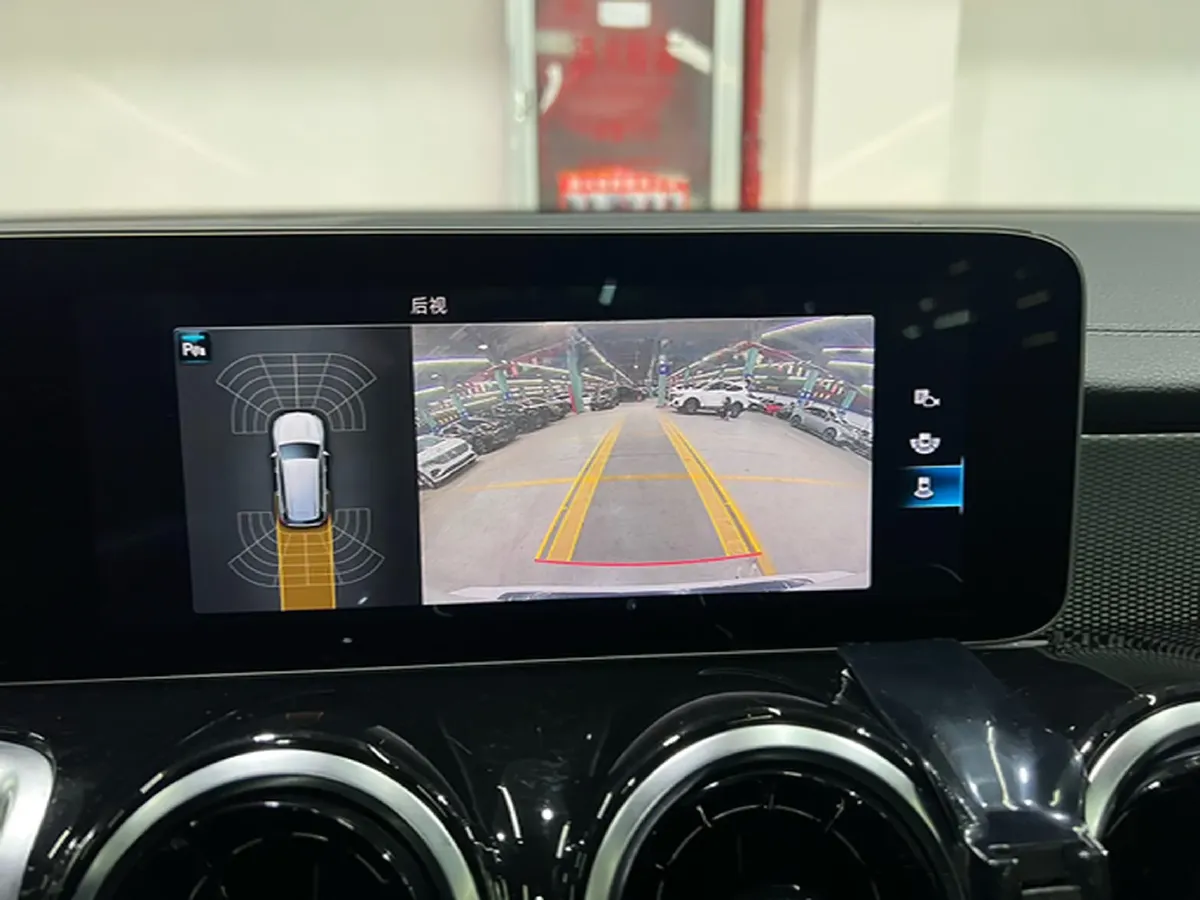 2020 Mercedes-Benz GLB Class 1.3T 136HP L4 7DCT,autocango,china used car exporter,china ev exporter,chinese used car exporter,chinese used ev exporter