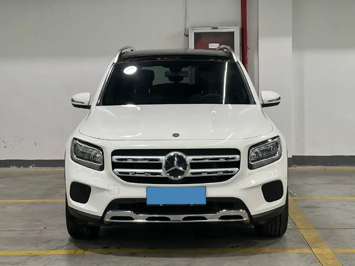 2020 Mercedes-Benz GLB Class 1.3T 136HP L4 7DCT,autocango,china used car exporter,china ev exporter,chinese used car exporter,chinese used ev exporter