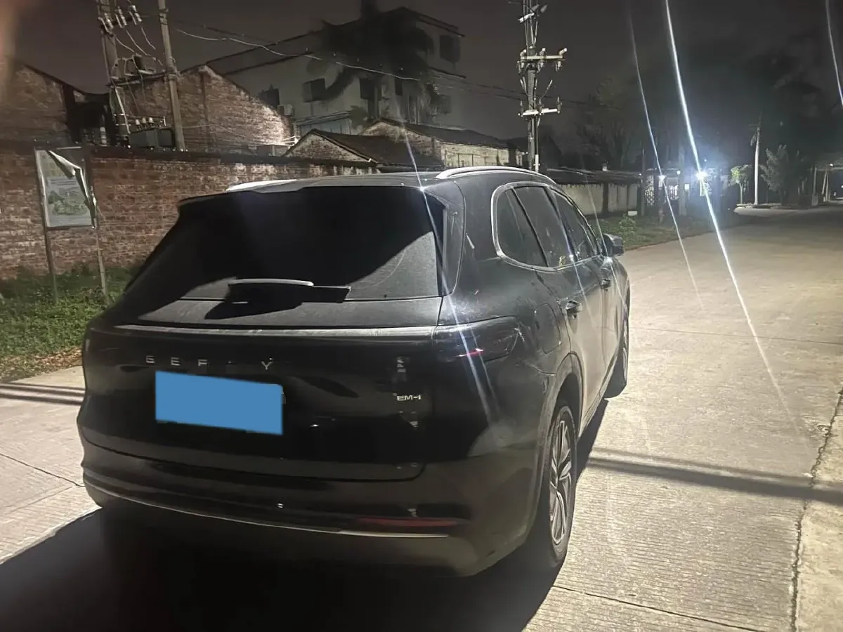 2025 BYD Sea Lion 05 DM-i 1.5L 101HP L4 E-CVT PHEV 18.3KWH,autocango,china used car exporter,china ev exporter,chinese used car exporter,chinese used ev exporter