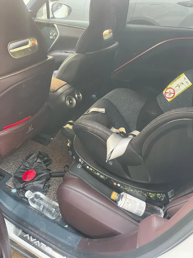 2022 Avatr 11 BEV 90.38KWH,autocango,china used car exporter,china ev exporter,chinese used car exporter,chinese used ev exporter