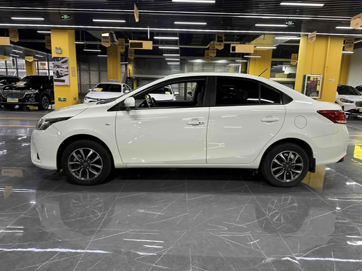 2022 Toyota Yaris L 1.5L 112HP L4 CVT,autocango,china used car exporter,china ev exporter,chinese used car exporter,chinese used ev exporter