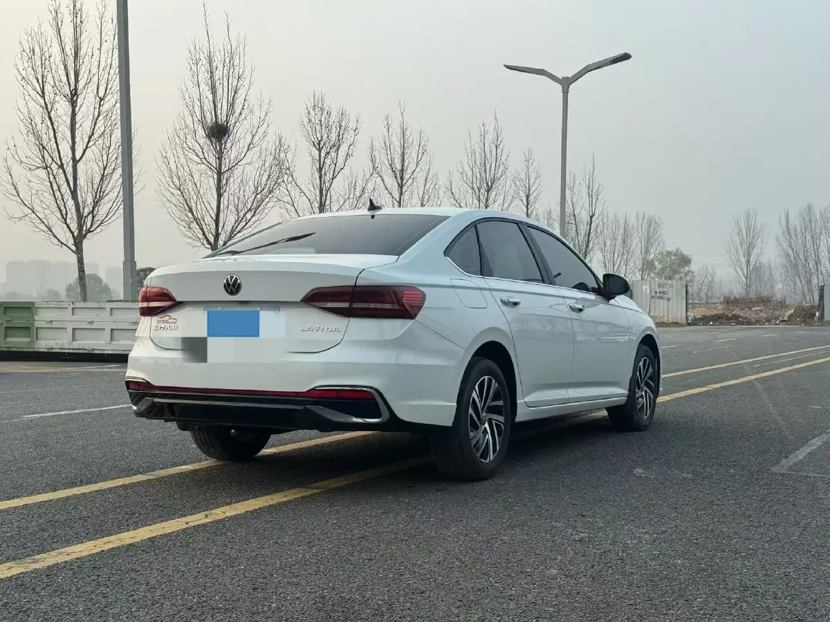 2024 Volkswagen Lavida 1.5L 110HP L4 6AT,autocango,china used car exporter,china ev exporter,chinese used car exporter,chinese used ev exporter