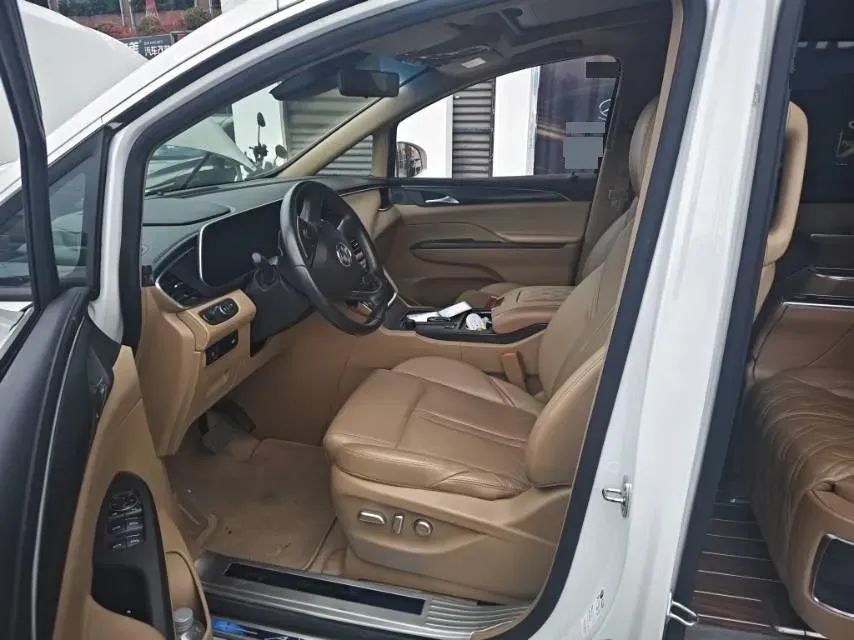 2021 Buick GL8 2.0T 237HP L4 9AT,autocango,china used car exporter,china ev exporter,chinese used car exporter,chinese used ev exporter