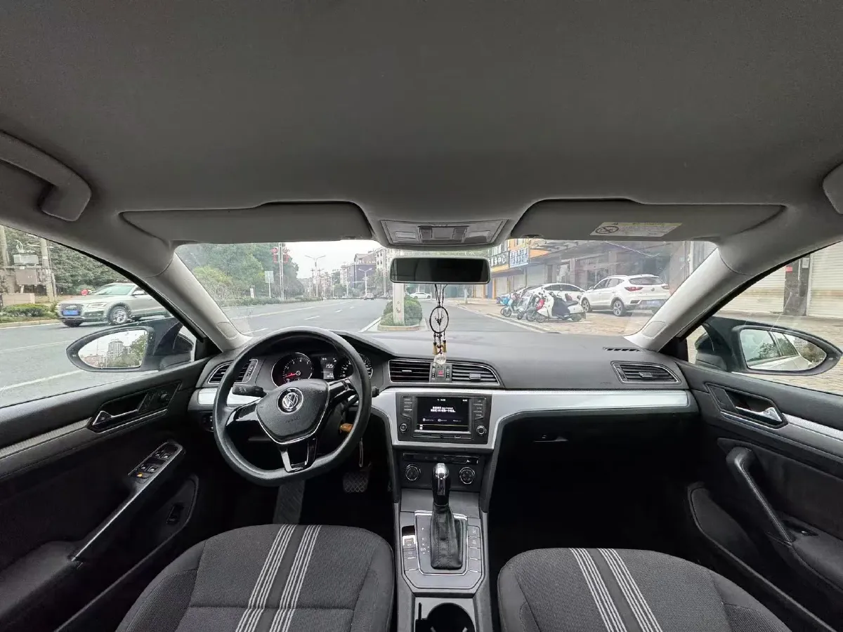 2018 Volkswagen Lamando 1.4T 131HP L4 7DCT,autocango,china used car exporter,china ev exporter,chinese used car exporter,chinese used ev exporter