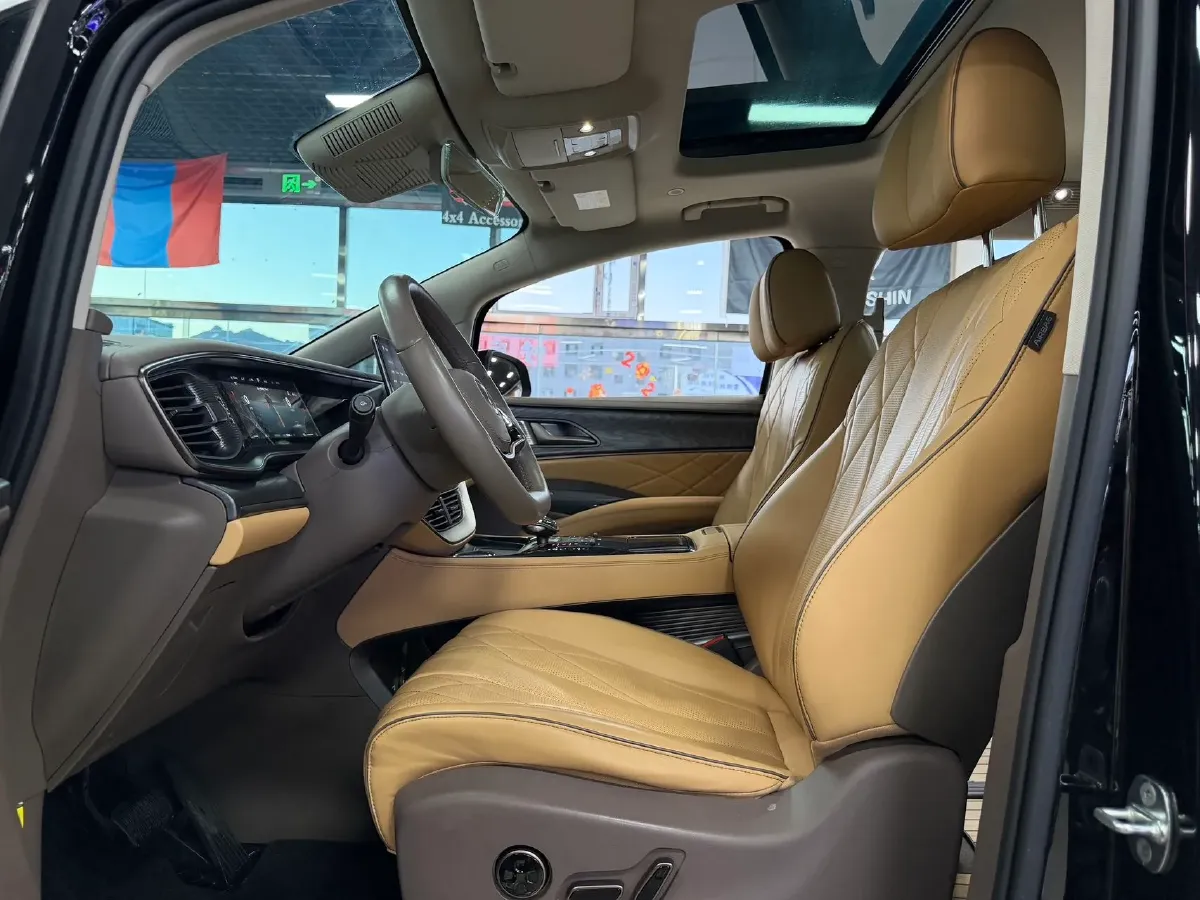 2022 HongQi HS7 3.0T 337HP V6 8AT,autocango,china used car exporter,china ev exporter,chinese used car exporter,chinese used ev exporter