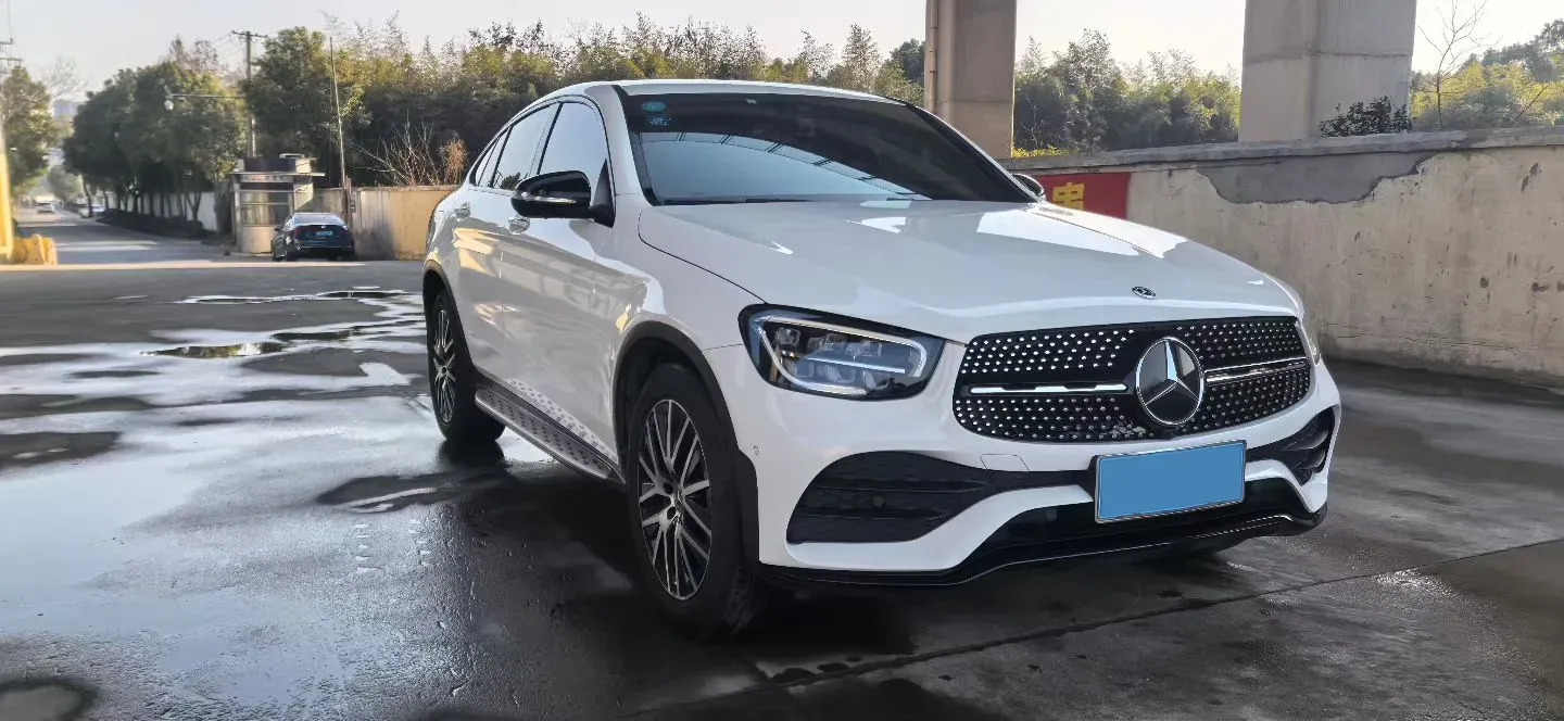 2020 Mercedes-Benz GLC Coupe 2.0T 258HP L4 9AT,autocango,china used car exporter,china ev exporter,chinese used car exporter,chinese used ev exporter