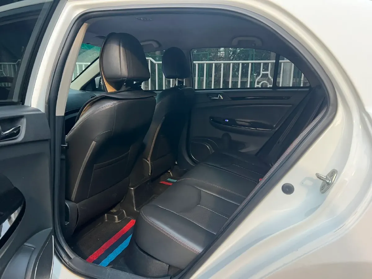 2018 BYD Song 2.0T 205HP L4 6DCT,autocango,china used car exporter,china ev exporter,chinese used car exporter,chinese used ev exporter