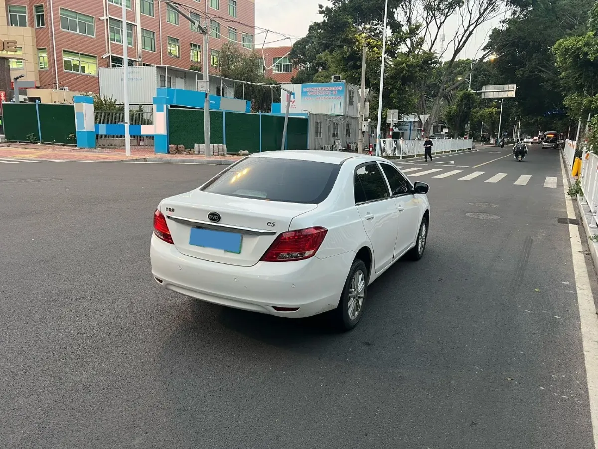 2018 BYD Song 2.0T 205HP L4 6DCT,autocango,china used car exporter,china ev exporter,chinese used car exporter,chinese used ev exporter