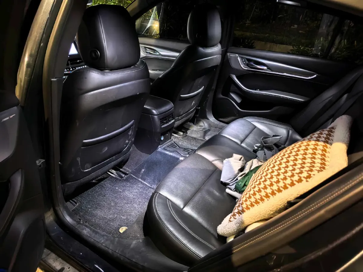 2022 Cadillac CT5 2.0T 237HP L4 10AT,autocango,china used car exporter,china ev exporter,chinese used car exporter,chinese used ev exporter