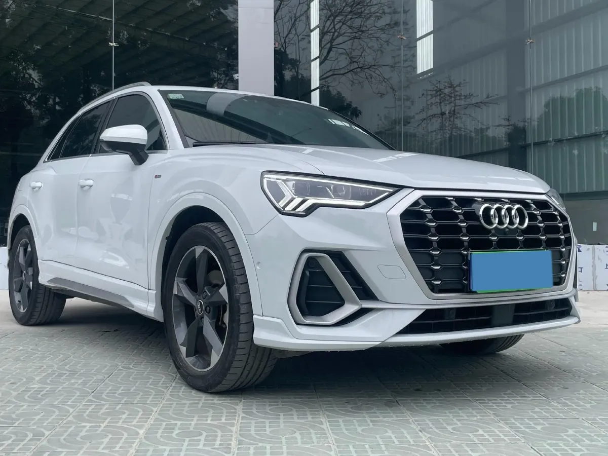2021 Audi Q3 1.4T 150HP L4 7DCT,autocango,china used car exporter,china ev exporter,chinese used car exporter,chinese used ev exporter