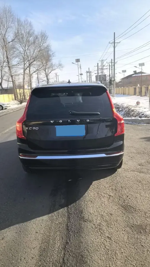 2024 Volvo XC90 2.0T 299HP L4 8AT,autocango,china used car exporter,china ev exporter,chinese used car exporter,chinese used ev exporter