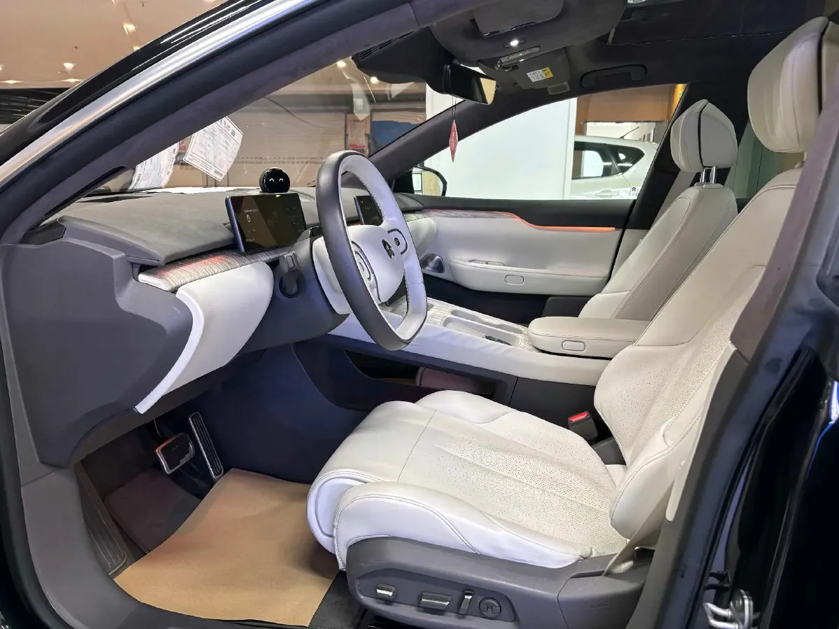 2022 JunTian HeiWuShi Youth 2.0T 203HP L4 6AT,autocango,china used car exporter,china ev exporter,chinese used car exporter,chinese used ev exporter