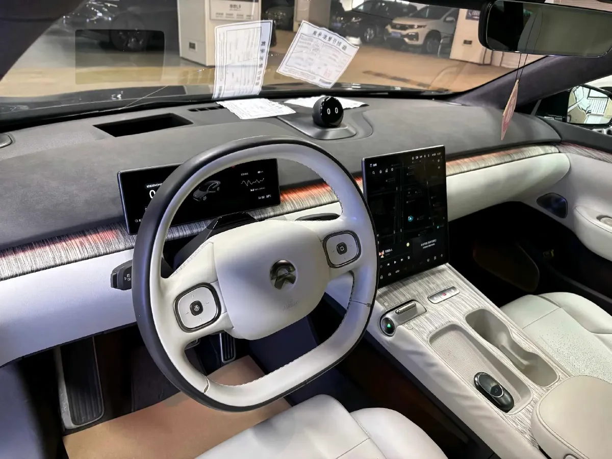 2022 JunTian HeiWuShi Youth 2.0T 203HP L4 6AT,autocango,china used car exporter,china ev exporter,chinese used car exporter,chinese used ev exporter