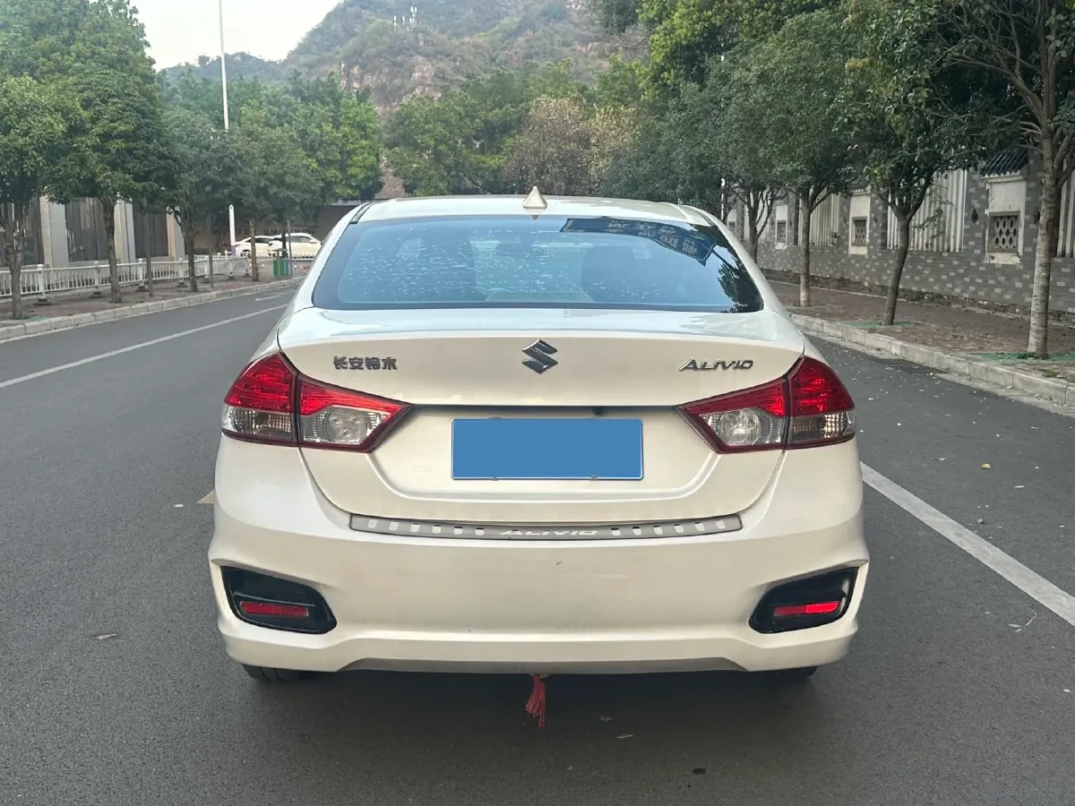 2015 ChangAn Eado 1.6L 125HP L4 5MT,autocango,china used car exporter,china ev exporter,chinese used car exporter,chinese used ev exporter