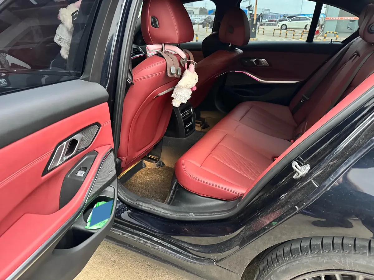 2023 BMW 3 Series 2.0T 184HP L4 8AT,autocango,china used car exporter,china ev exporter,chinese used car exporter,chinese used ev exporter