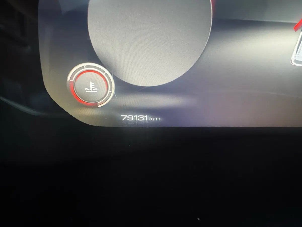 2021 WEY VV6 2.0T 227HP L4 7DCT,autocango,china used car exporter,china ev exporter,chinese used car exporter,chinese used ev exporter