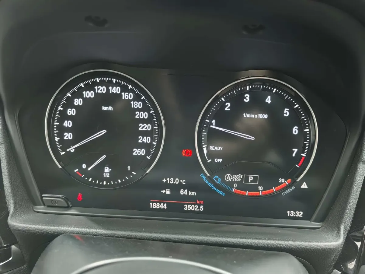 2022 BMW 1 Series 1.5T 140HP L3 7DCT,autocango,china used car exporter,china ev exporter,chinese used car exporter,chinese used ev exporter