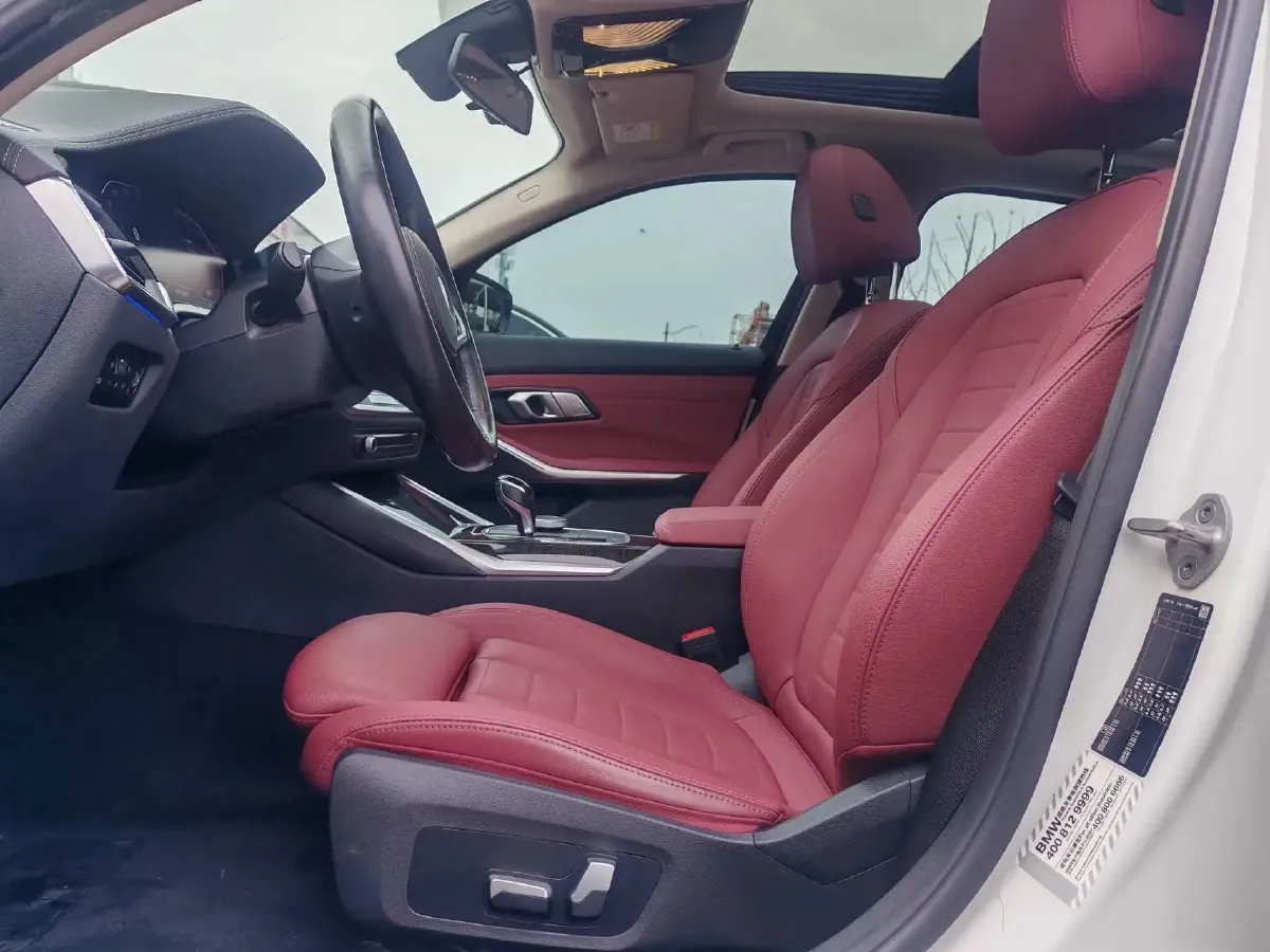 2021 BMW 3 Series 2.0T 184HP L4 8AT,autocango,china used car exporter,china ev exporter,chinese used car exporter,chinese used ev exporter