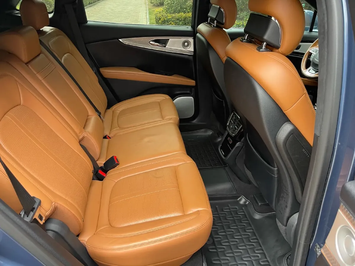 2021 Lincoln Nautilus 2.7T 322HP V6 8AT,autocango,china used car exporter,china ev exporter,chinese used car exporter,chinese used ev exporter