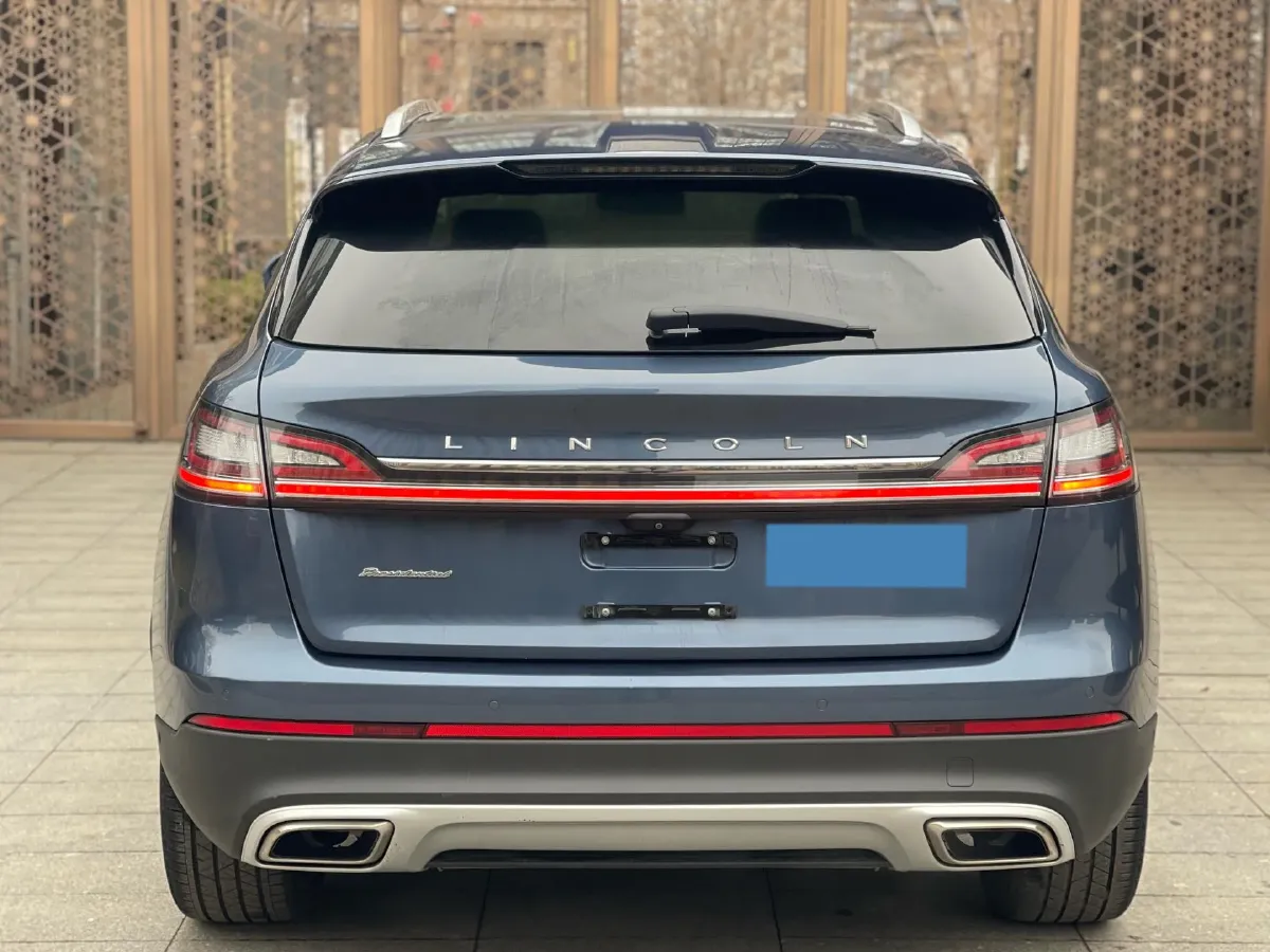 2021 Lincoln Nautilus 2.7T 322HP V6 8AT,autocango,china used car exporter,china ev exporter,chinese used car exporter,chinese used ev exporter