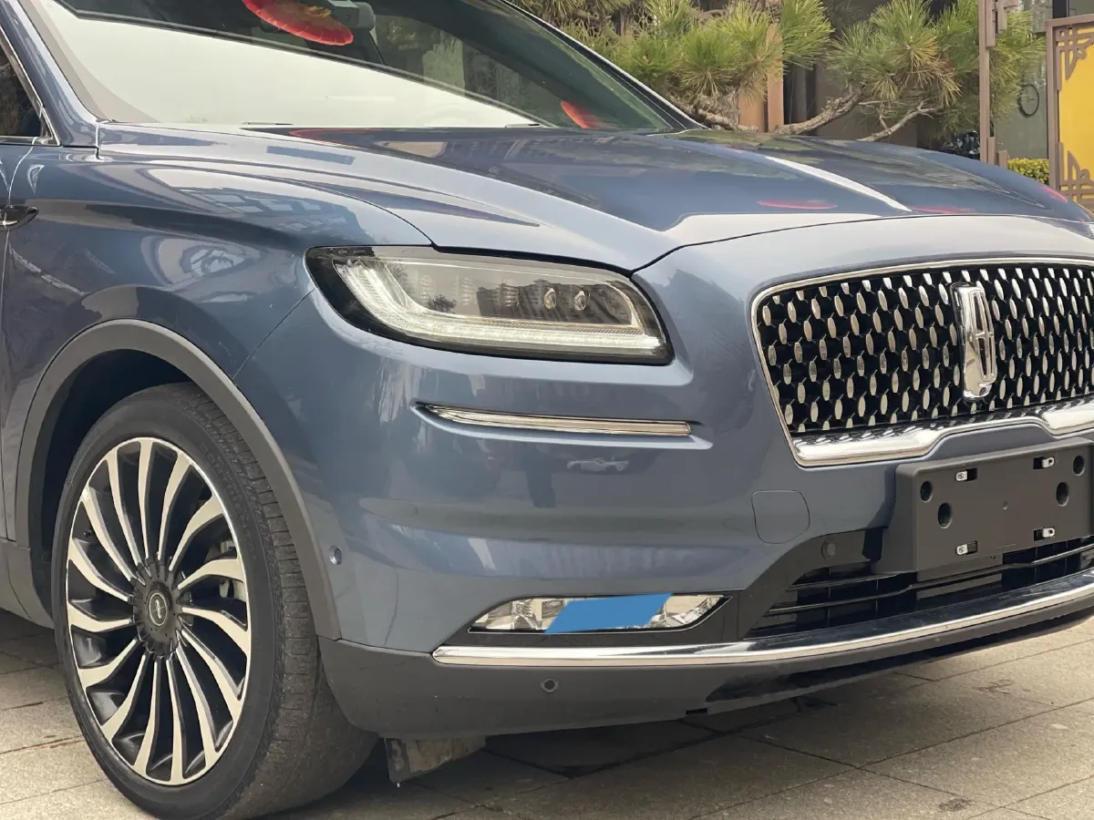 2021 Lincoln Nautilus 2.7T 322HP V6 8AT,autocango,china used car exporter,china ev exporter,chinese used car exporter,chinese used ev exporter