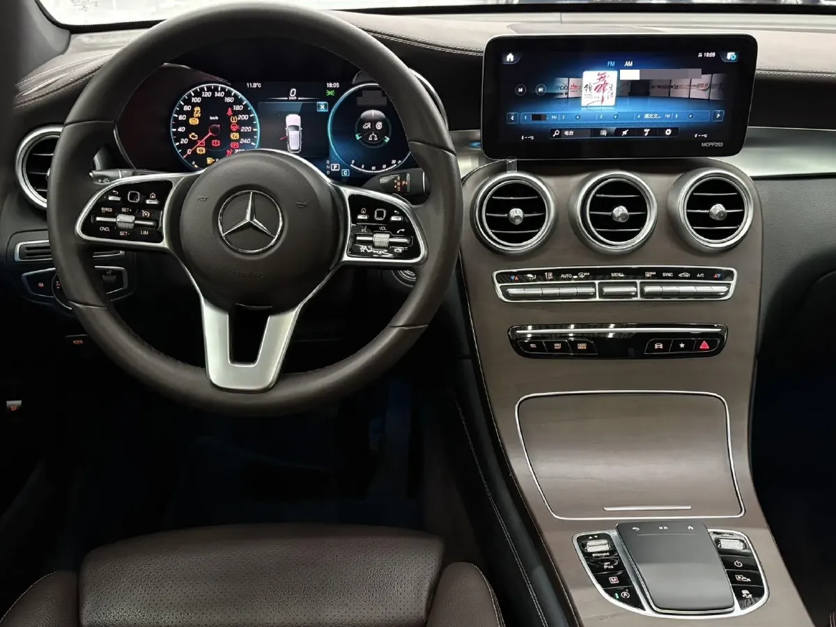 2020 Mercedes-Benz GLC Class 2.0T 197HP L4 9AT,autocango,china used car exporter,china ev exporter,chinese used car exporter,chinese used ev exporter