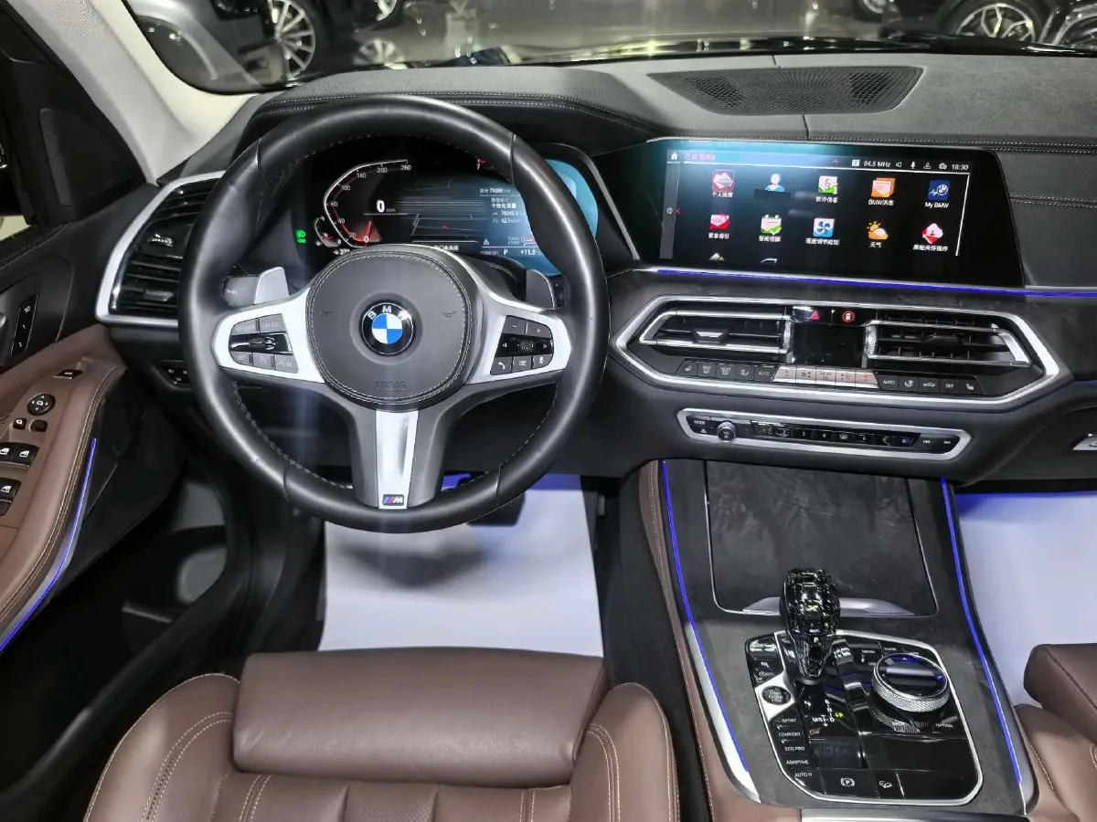 2021 BMW X5 2.0T 265HP L4 8AT,autocango,china used car exporter,china ev exporter,chinese used car exporter,chinese used ev exporter