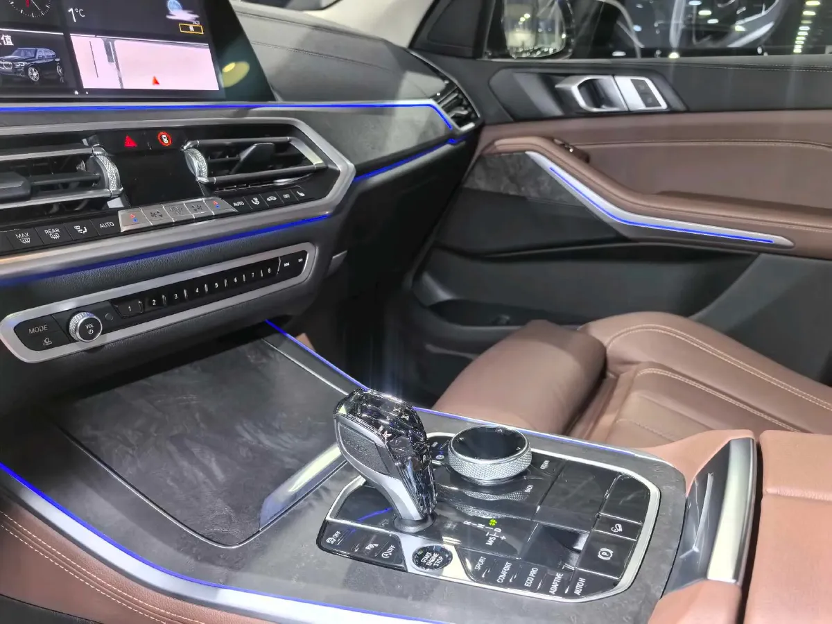 2021 BMW X5 2.0T 265HP L4 8AT,autocango,china used car exporter,china ev exporter,chinese used car exporter,chinese used ev exporter