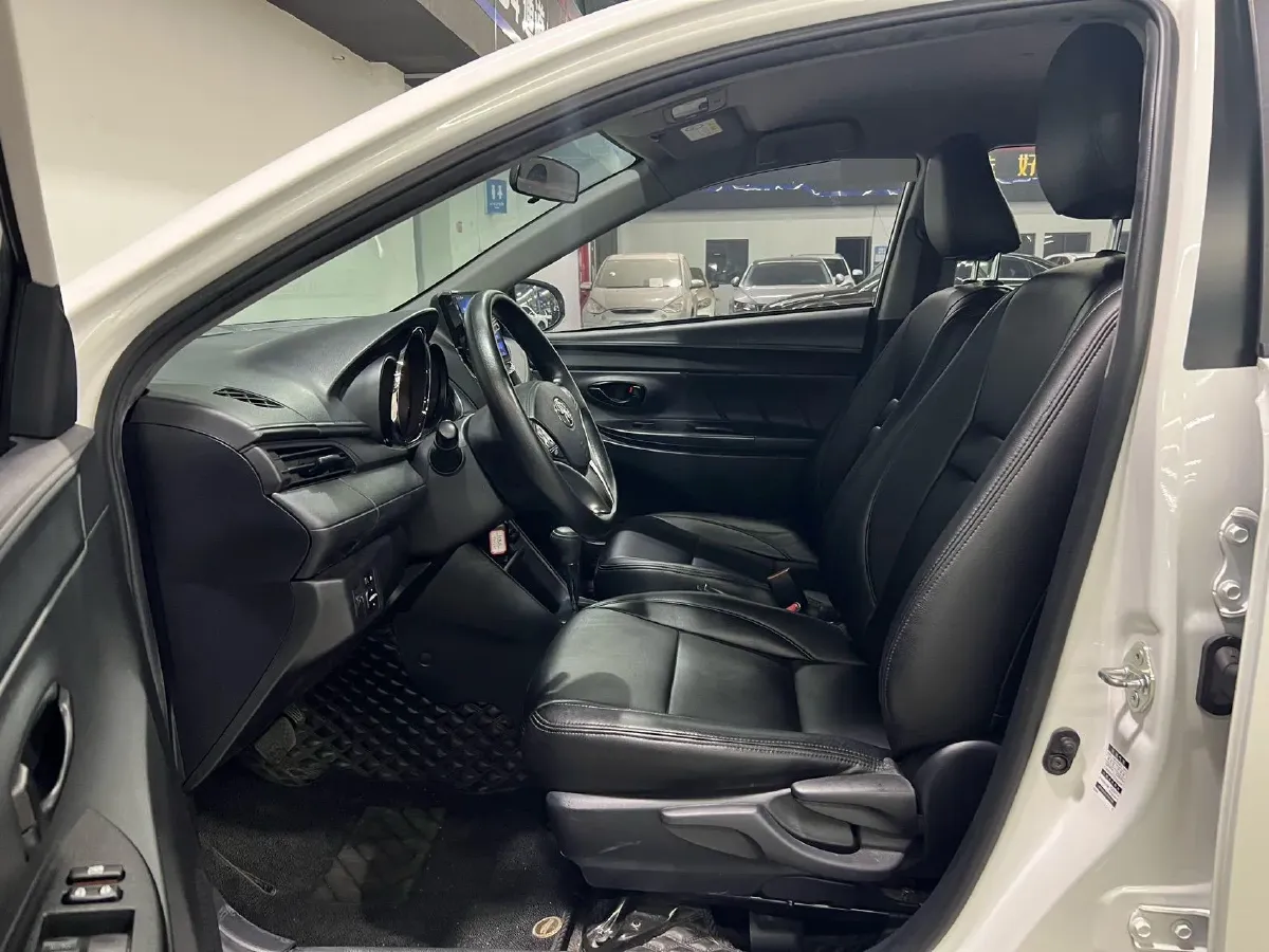 2022 Toyota Yaris L 1.5L 112HP L4 CVT,autocango,china used car exporter,china ev exporter,chinese used car exporter,chinese used ev exporter