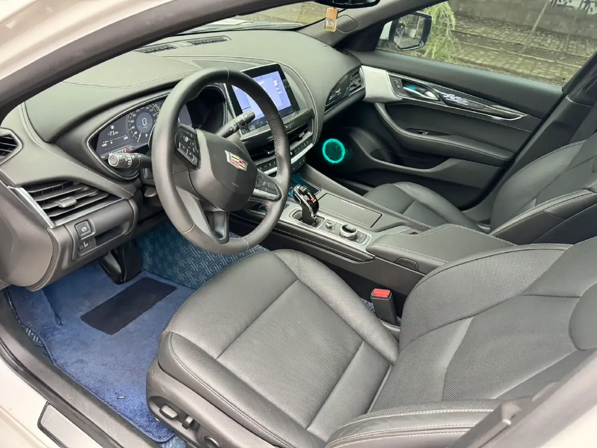 2023 Cadillac CT5 2.0T 237HP L4 10AT,autocango,china used car exporter,china ev exporter,chinese used car exporter,chinese used ev exporter