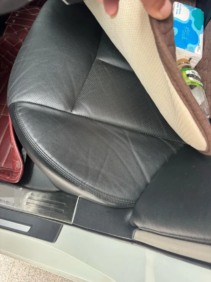 2022 BMW X1 2.0T 192HP L4 7DCT,autocango,china used car exporter,china ev exporter,chinese used car exporter,chinese used ev exporter