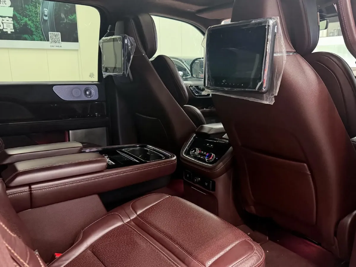 2020 Lincoln Navigator 3.5T 388HP V6 10AT,autocango,china used car exporter,china ev exporter,chinese used car exporter,chinese used ev exporter