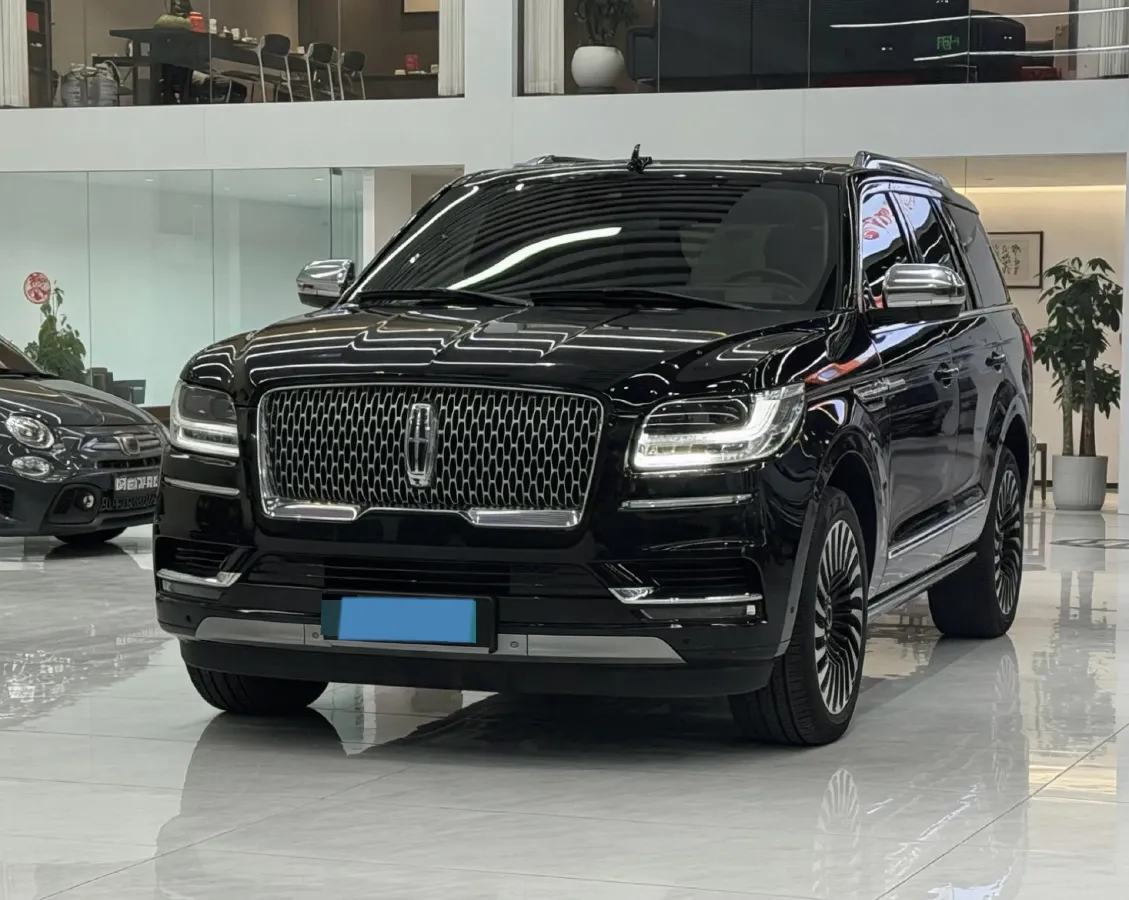2020 Lincoln Navigator 3.5T 388HP V6 10AT,autocango,china used car exporter,china ev exporter,chinese used car exporter,chinese used ev exporter