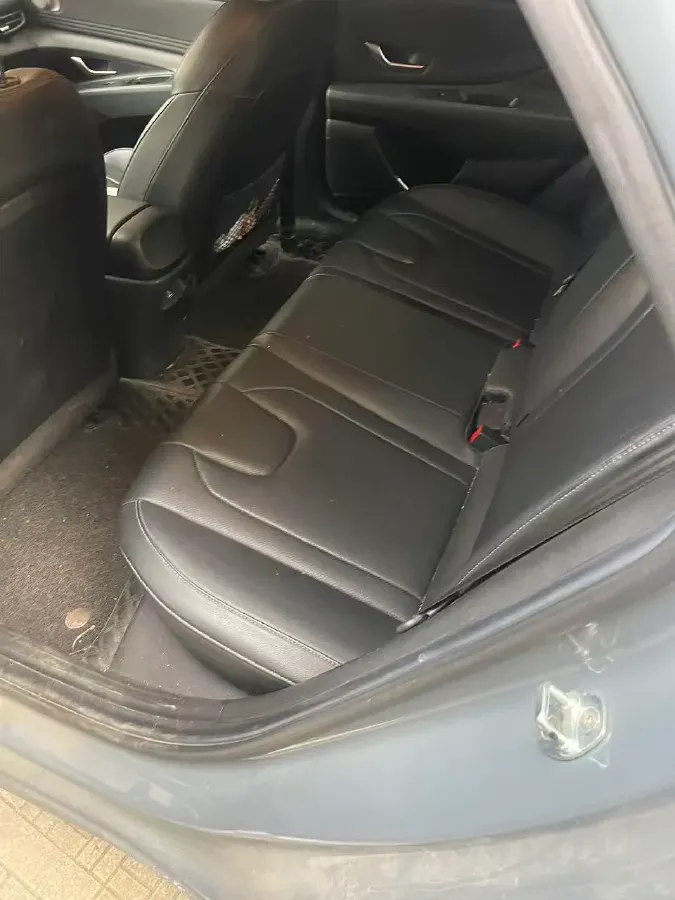 2021 Hyundai Elantra 1.5L 115HP L4 CVT,autocango,china used car exporter,china ev exporter,chinese used car exporter,chinese used ev exporter