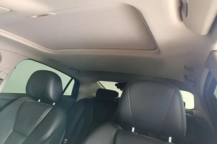 2020 HongQi H5 1.5T 169HP L4 7DCT,autocango,china used car exporter,china ev exporter,chinese used car exporter,chinese used ev exporter