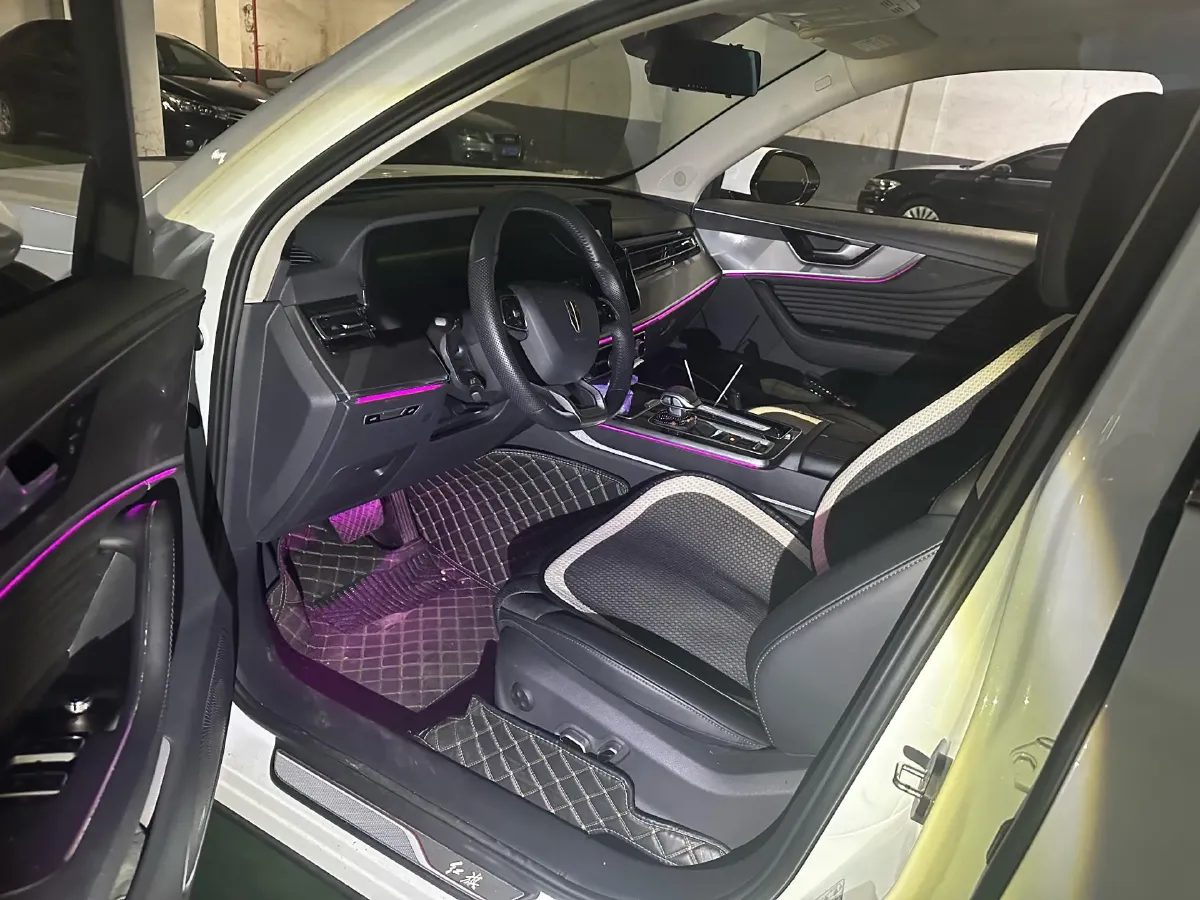 2023 HongQi HS5 2.0T 252HP L4 8AT,autocango,china used car exporter,china ev exporter,chinese used car exporter,chinese used ev exporter