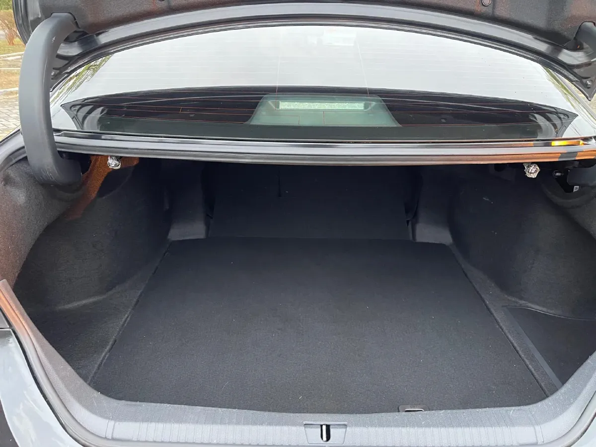 2019 Toyota Avalon 2.5L 178HP L4 E-CVT Hybrid,autocango,china used car exporter,china ev exporter,chinese used car exporter,chinese used ev exporter