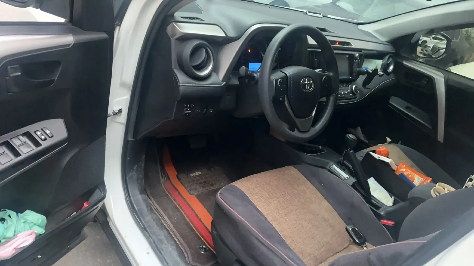 2019 Toyota RAV4 2.0L 151HP L4 CVT,autocango,china used car exporter,china ev exporter,chinese used car exporter,chinese used ev exporter