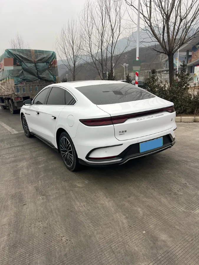 2023 BYD Seal 1.5T 139HP L4 E-CVT PHEV 17.6KWH,autocango,china used car exporter,china ev exporter,chinese used car exporter,chinese used ev exporter